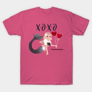 The Maven Medium- Xoxo T-Shirt